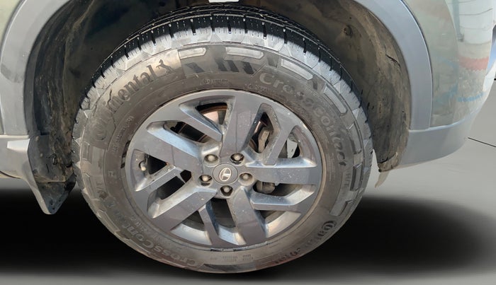 2021 Tata Harrier XZA PLUS 2.0L, Diesel, Automatic, 1,11,291 km, Right Front Wheel