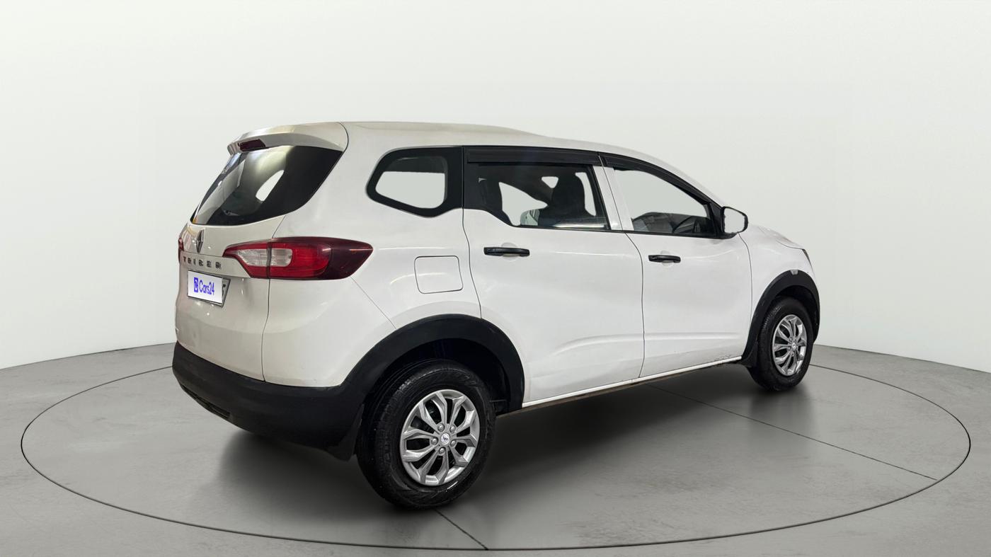 2022 Renault TRIBER RXE MT, Petrol, Manual, 89,425 km, Right Back Diagonal