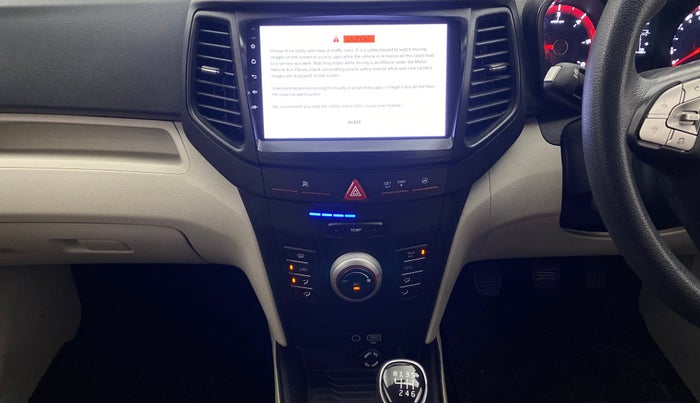 2022 Mahindra XUV300 W6 1.5 Diesel, Diesel, Manual, 50,637 km, Air Conditioner
