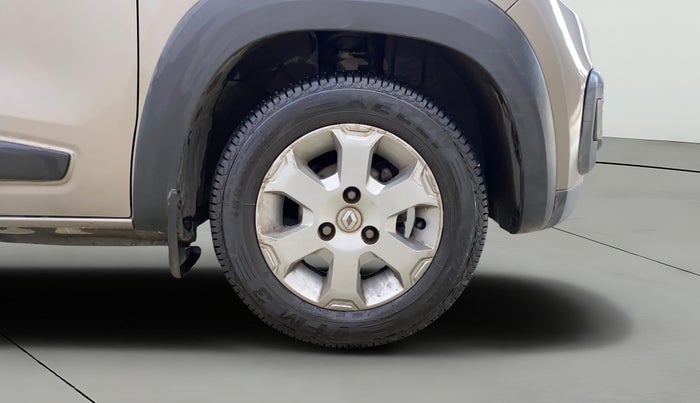 2017 Renault Kwid CLIMBER 1.0 AMT, Petrol, Automatic, 54,483 km, Right Front Wheel