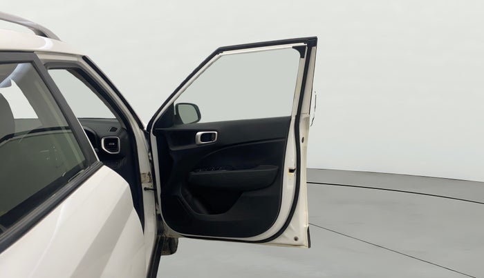 2019 Hyundai VENUE SX 1.0 TURBO, Petrol, Manual, 72,170 km, RHS Front Door