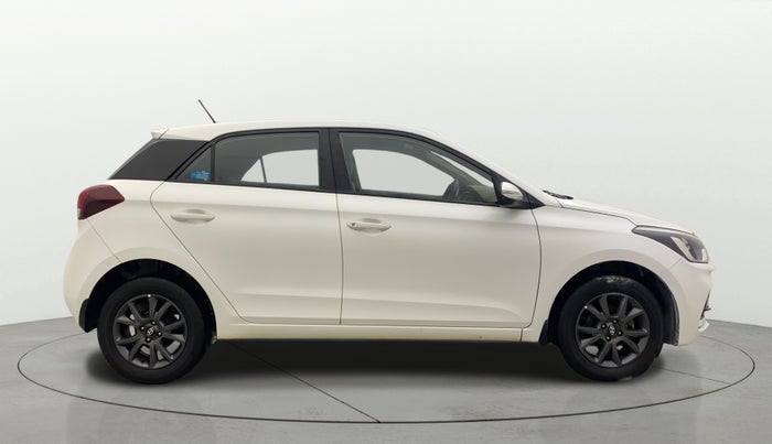 2020 Hyundai Elite i20 SPORTZ PLUS 1.2, Petrol, Manual, 52,444 km, Right Side View