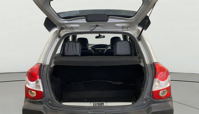 2015 Toyota Etios CROSS 1.2 G, Petrol, Manual, 70,549 km, Boot Open Zoomed View