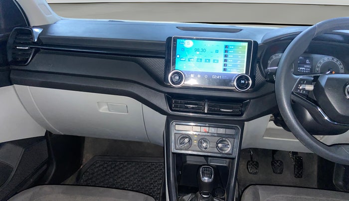 2021 Skoda KUSHAQ ACTIVE 1.0L TSI MT, Petrol, Manual, 59,379 km, Air Conditioner