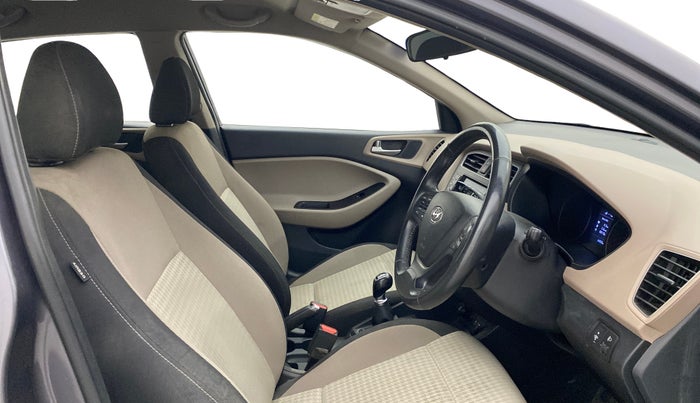 2019 Hyundai Elite i20 ASTA 1.2 (O), Petrol, Manual, 66,531 km, Right Side Front Door Cabin