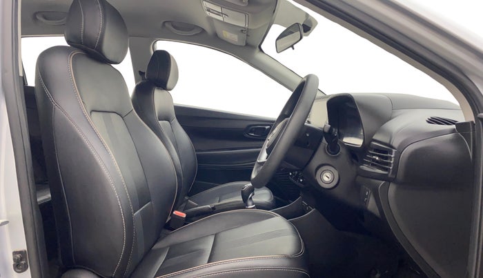 2021 Hyundai NEW I20 SPORTZ 1.0T GDI IMT, Petrol, Manual, 23,365 km, Right Side Front Door Cabin