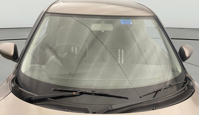 2021 Maruti Swift VXI, Petrol, Manual, 79,886 km, Front Windshield