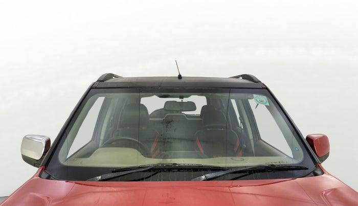 2015 Mahindra TUV300 T8, Diesel, Manual, 70,354 km, Front Windshield