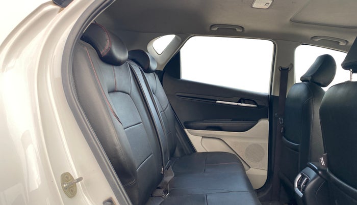 2021 KIA SONET HTX 1.0 IMT, Petrol, Manual, 31,944 km, Right Side Rear Door Cabin