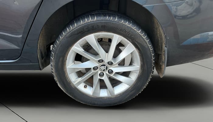2023 Skoda SLAVIA Ambition 1.5L TSI, Petrol, Manual, 25,954 km, Left Rear Wheel