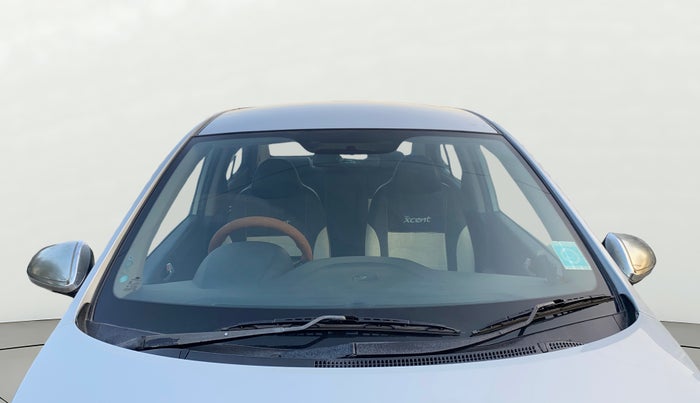 2015 Hyundai Xcent S 1.2, Petrol, Manual, 39,511 km, Front Windshield