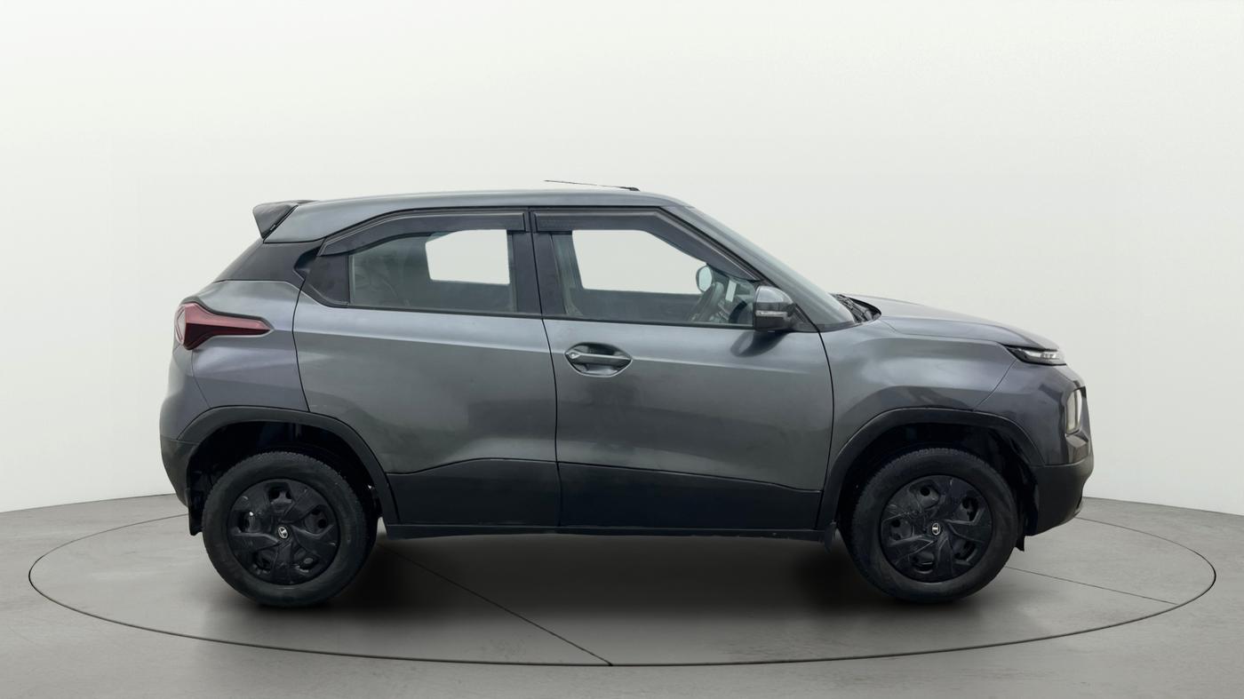 2022 Tata PUNCH ADVENTURE AMT, Petrol, Automatic, 24,678 km, Right Side View