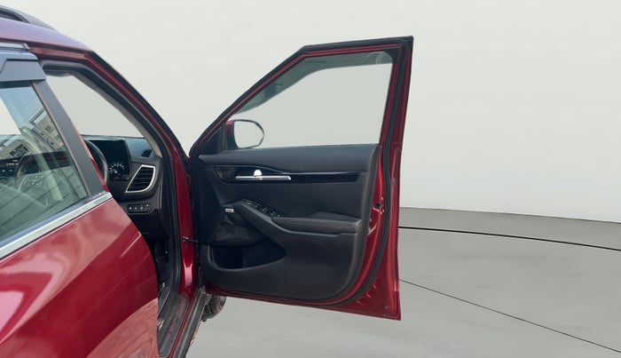 2021 KIA SELTOS GTX PLUS AT 1.5 DIESEL, Diesel, Automatic, 1,47,103 km, RHS Front Door