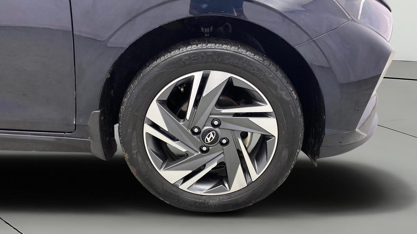 2023 Hyundai NEW I20 ASTA (O) 1.5 CRDI MT, Diesel, Manual, 62,315 km, Right Front Wheel