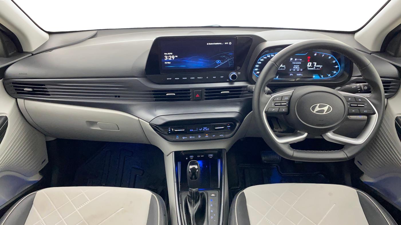 2025 Hyundai NEW I20 ASTA (O) 1.2 IVT, Petrol, Automatic, 16,681 km, Dashboard