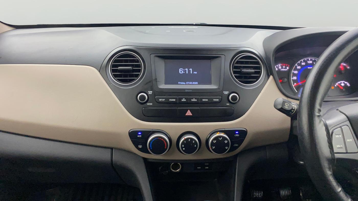 2017 Hyundai Grand i10 SPORTZ 1.2 KAPPA VTVT, Petrol, Manual, 40,483 km, Air Conditioner