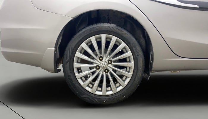 2015 Maruti Ciaz ZXI+, Petrol, Manual, 58,073 km, Right Rear Wheel