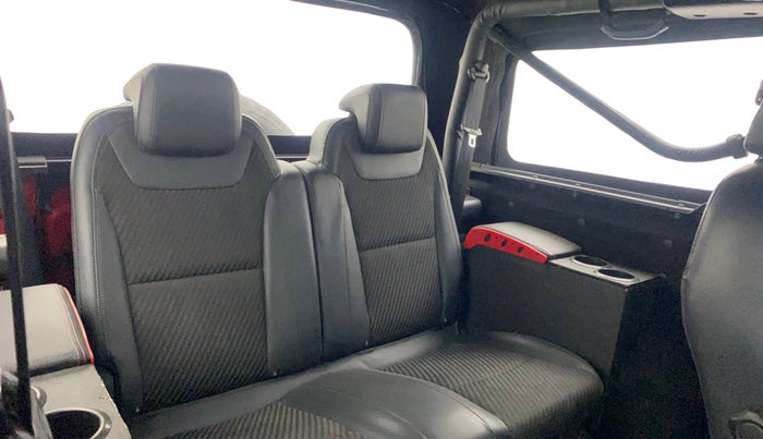 2021 Mahindra Thar LX D 4WD MT CONVERTIBLE, Diesel, Manual, 69,668 km, Right Side Rear Door Cabin