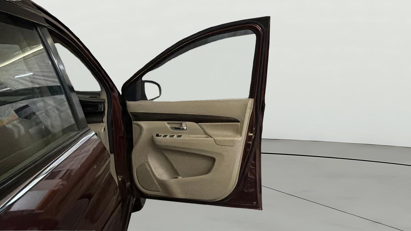2021 Maruti Ertiga ZXI+ SHVS, Petrol, Manual, 60,068 km, RHS Front Door