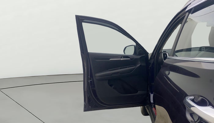 2023 KIA SONET HTK PLUS 1.0 IMT, Petrol, Manual, 13,063 km, LHS Front Door