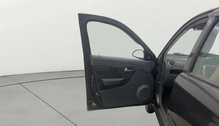 2014 Maruti Alto 800 VXI, Petrol, Manual, 99,131 km, LHS Front Door