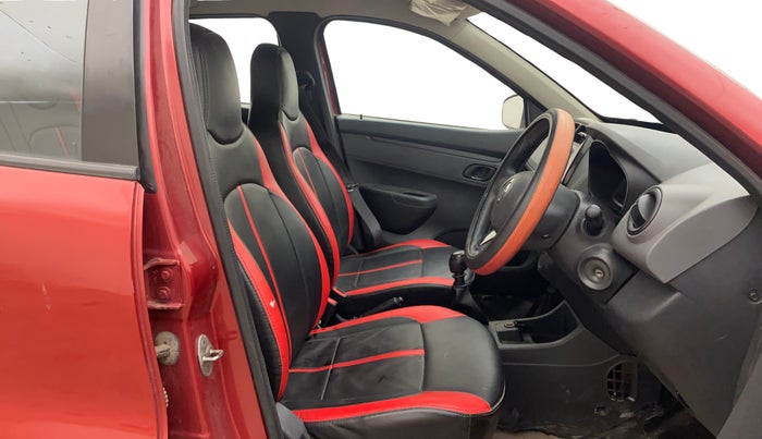 2016 Renault Kwid RXT 0.8, Petrol, Manual, 45,419 km, Right Side Front Door Cabin