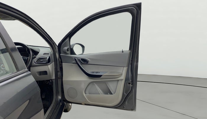 2022 Tata TIGOR XZ CNG, CNG, Manual, 78,806 km, RHS Front Door