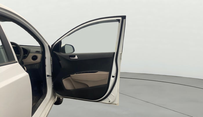 2019 Hyundai Xcent SX 1.2, Petrol, Manual, 7,339 km, RHS Front Door