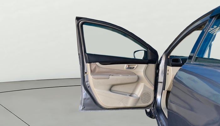 2017 Maruti Ciaz DELTA DIESEL 1.3, Diesel, Manual, 70,082 km, LHS Front Door