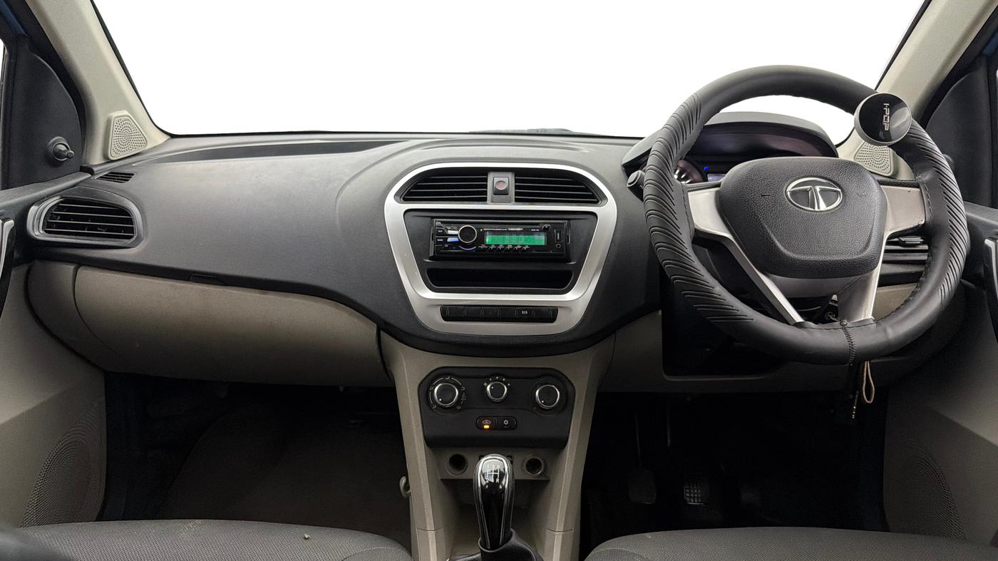 2016 Tata Tiago XM PETROL, Petrol, Manual, 95,901 km, Dashboard