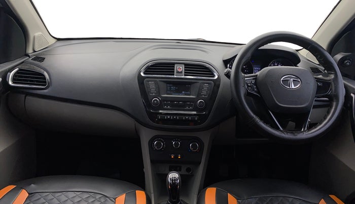 2018 Tata Tiago XZ PETROL, Petrol, Manual, 1,07,695 km, Dashboard