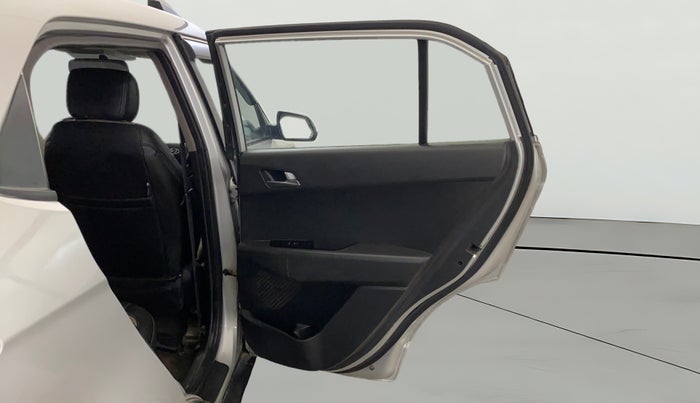 2017 Hyundai Creta SX PLUS 1.6 PETROL, Petrol, Manual, 98,739 km, RHS Rear Door