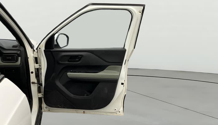 2024 Tata PUNCH Adventure (S) iCNG, CNG, Manual, 44,349 km, RHS Front Door