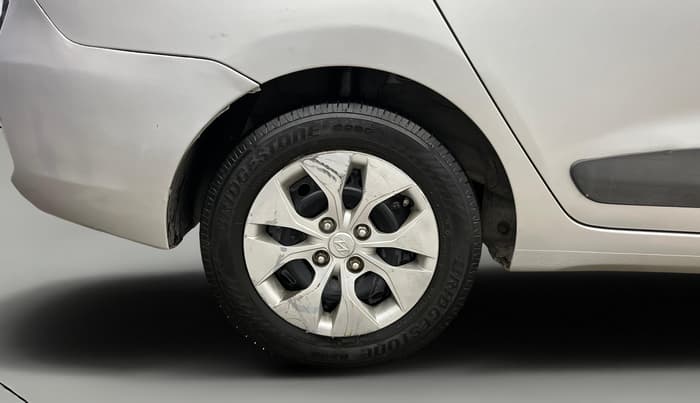 2017 Hyundai Xcent E, Petrol, Manual, 94,858 km, Right Rear Wheel