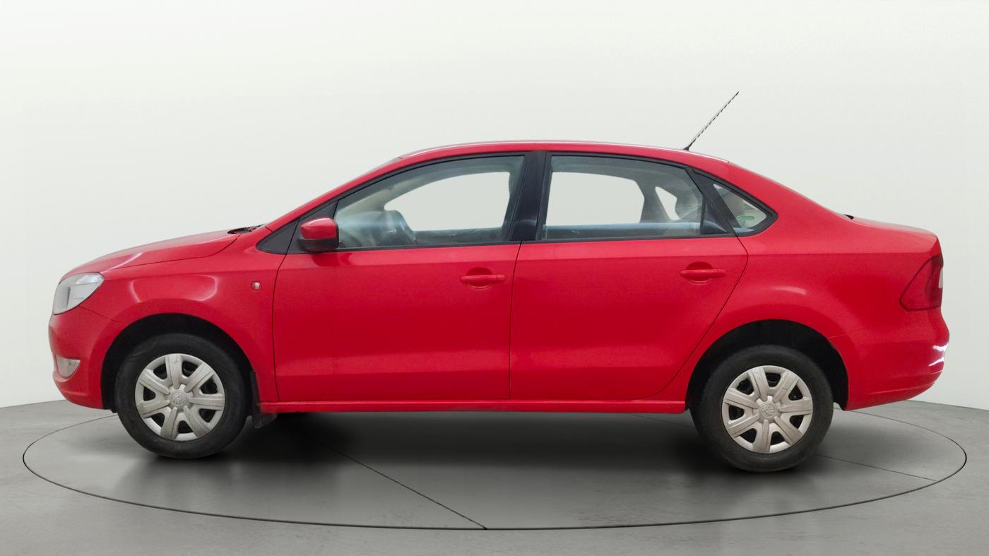 2013 Skoda Rapid AMBITION 1.6 MPI MT PLUS, Petrol, Manual, 43,863 km, Left Side