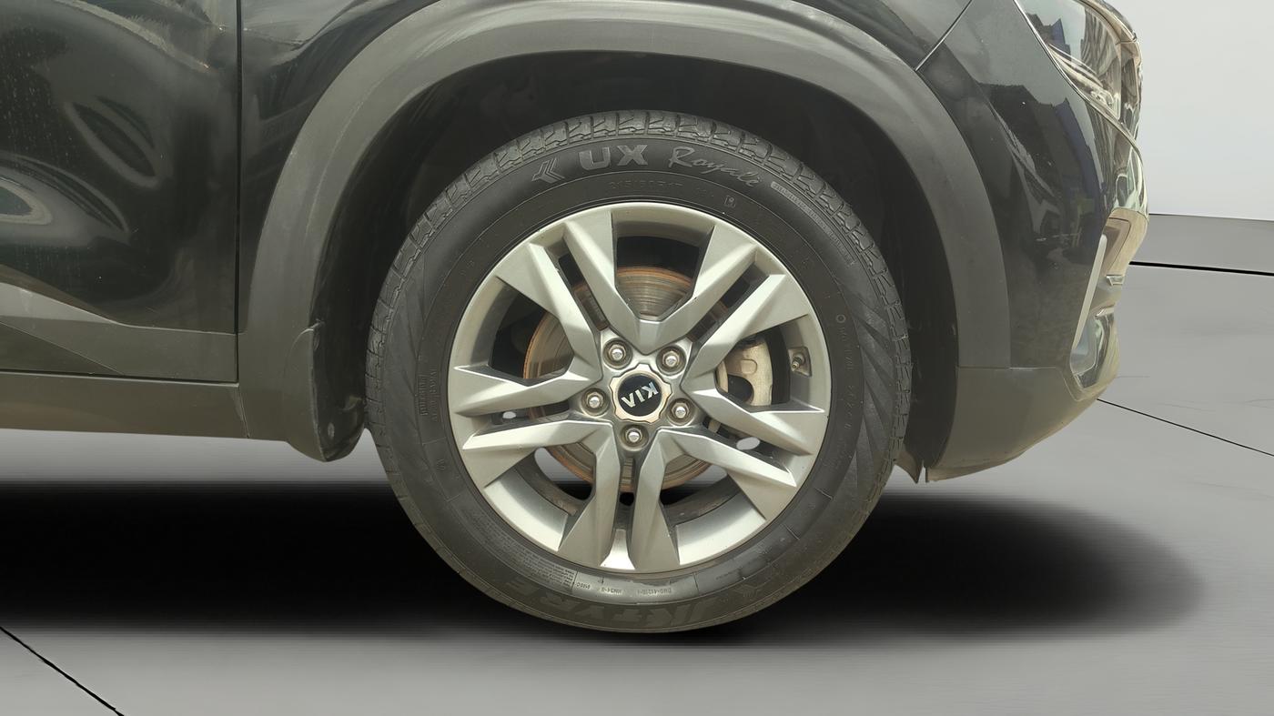 2021 KIA SELTOS HTX IVT 1.5 PETROL, Petrol, Automatic, 69,189 km, Right Front Wheel
