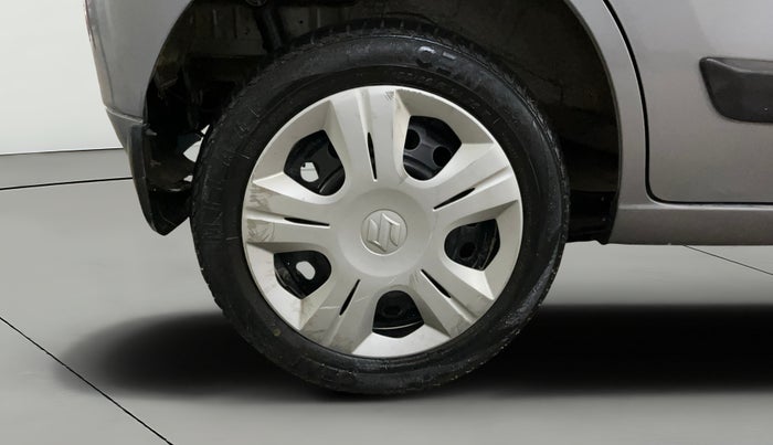 2017 Maruti Wagon R 1.0 VXI, Petrol, Manual, 31,953 km, Right Rear Wheel