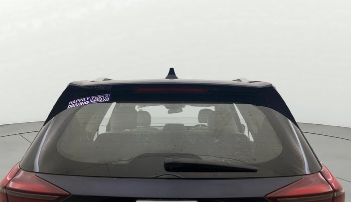 2022 Mahindra XUV700 AX 7 LUXURY P AT 7 STR, Petrol, Automatic, 76,554 km, Rear Windshield