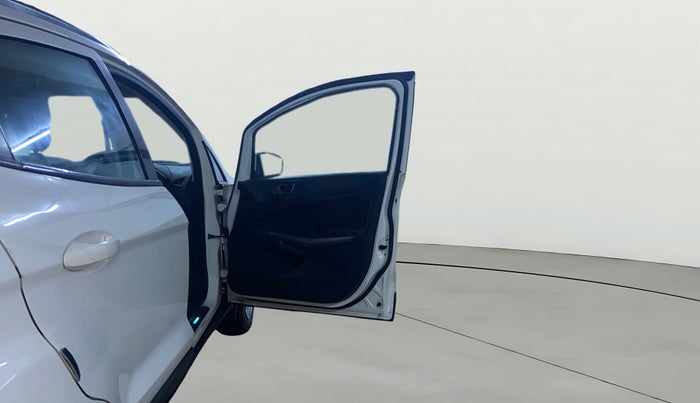 2018 Ford Ecosport TREND + 1.5L PETROL AT, Petrol, Automatic, 48,168 km, RHS Front Door