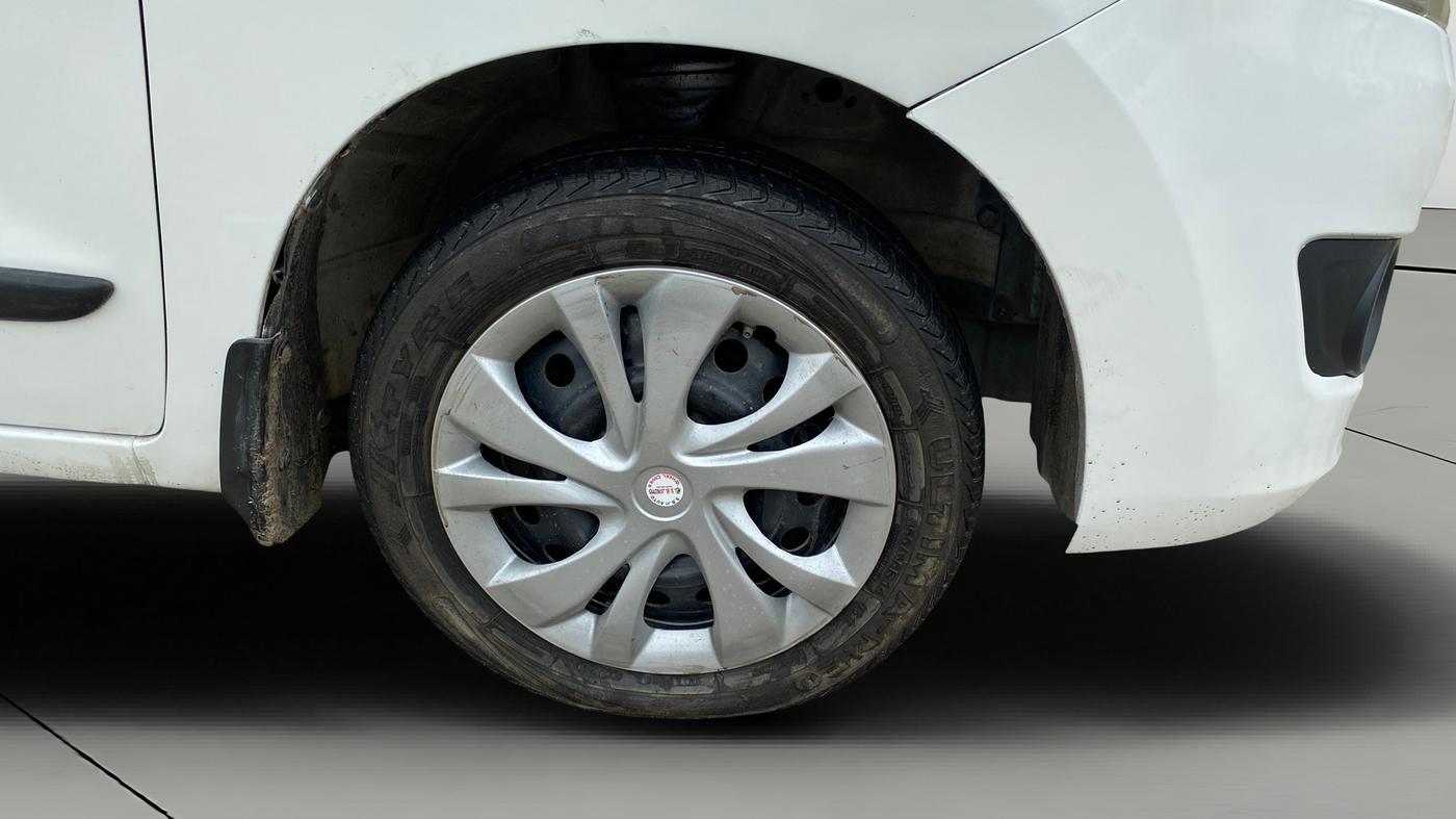 2015 Maruti Wagon R 1.0 VXI, Petrol, Manual, 89,196 km, Right Front Wheel