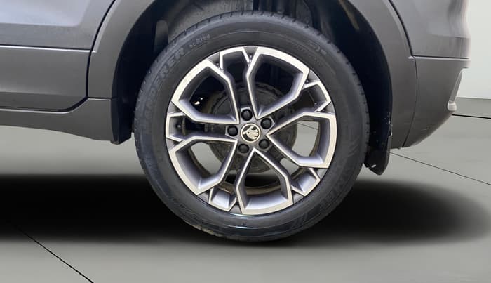 2021 Skoda KUSHAQ STYLE 1.0L TSI AT (6 AIRBAGS), Petrol, Automatic, 59,630 km, Left Rear Wheel