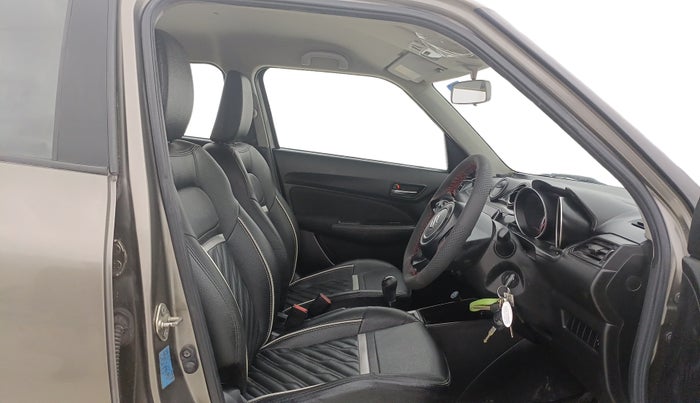 2018 Maruti Swift VXI, Petrol, Manual, 46,987 km, Right Side Front Door Cabin