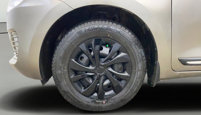 2020 Maruti Swift VXI, Petrol, Manual, 67,443 km, Left Front Wheel