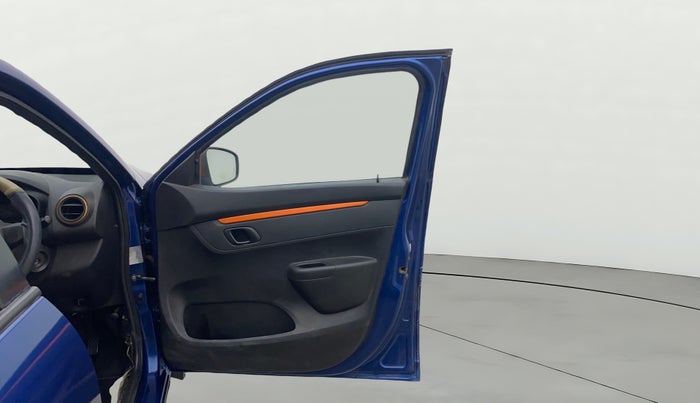 2017 Renault Kwid CLIMBER 1.0, Petrol, Manual, 48,587 km, RHS Front Door