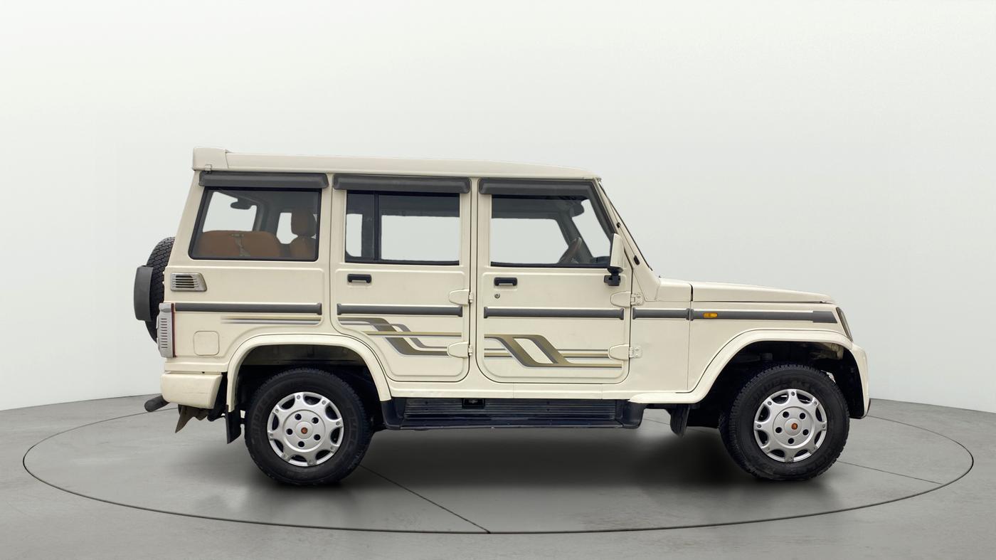 2021 Mahindra Bolero B6 (O), Diesel, Manual, 42,825 km, Right Side View