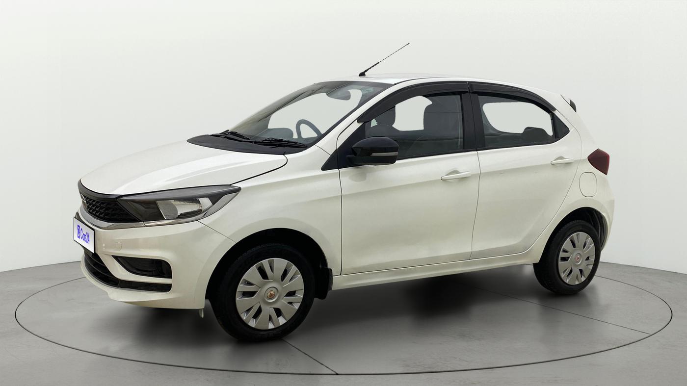 2023 Tata Tiago XT CNG, CNG, Manual, 31,900 km, Left Front Diagonal