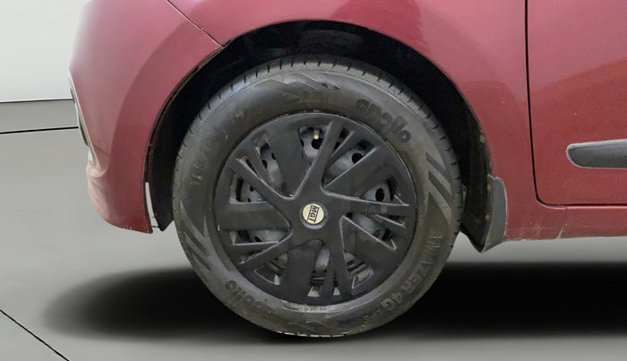 2014 Hyundai Grand i10 MAGNA 1.2 KAPPA VTVT, Petrol, Manual, 1,01,312 km, Left Front Wheel