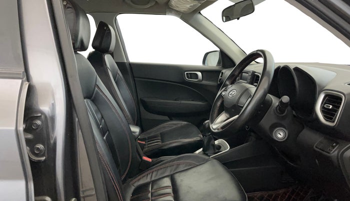 2021 Hyundai VENUE S 1.2, Petrol, Manual, 30,315 km, Right Side Front Door Cabin