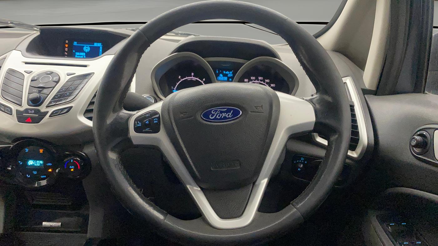 2014 Ford Ecosport TITANIUM 1.5L DIESEL (OPT), Diesel, Manual, 1,36,814 km, Steering Wheel Close Up