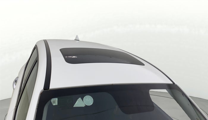 2022 Hyundai NEW I20 ASTA (O) 1.2 AT, Petrol, Automatic, 11,797 km, Roof